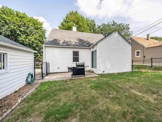 HOUSE FOR RENT @   1705 S Wayland Ave, Sioux Falls